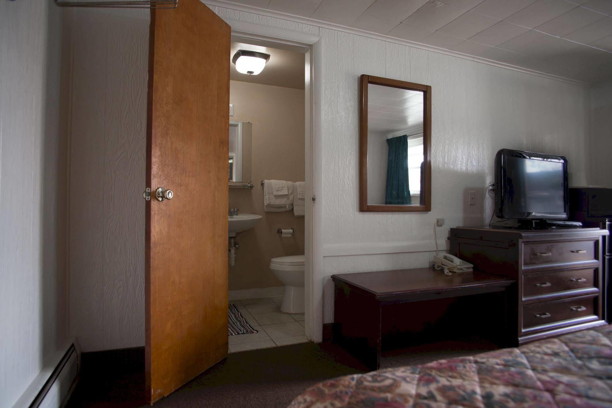 Rosemount Motel Bedford Buitenkant foto