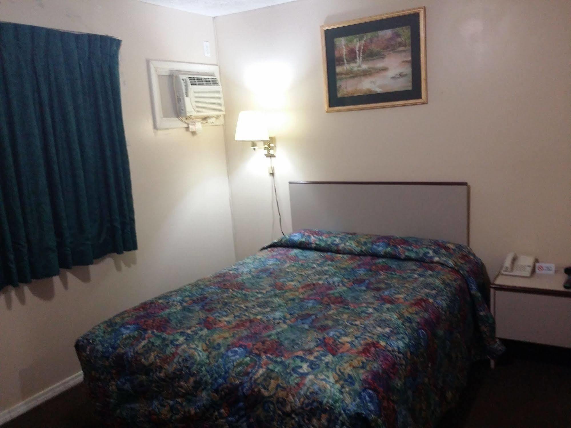 Rosemount Motel Bedford Buitenkant foto